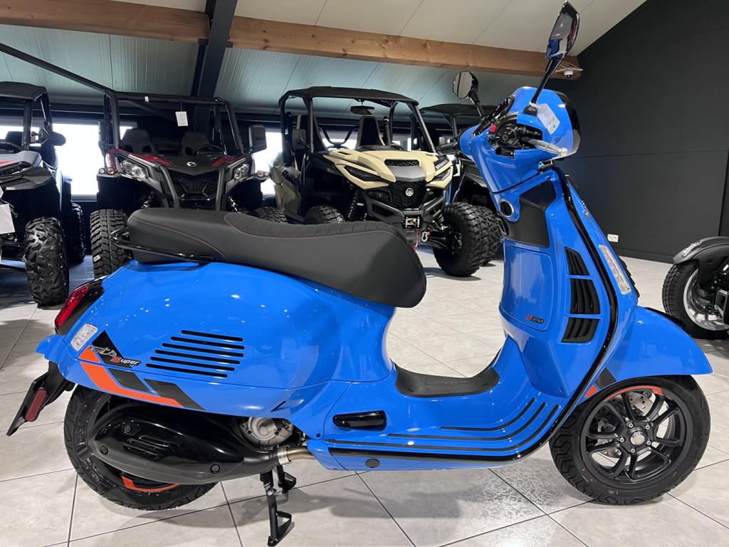 Vespa GTS Super Sport 310, Scooter, Entreprise, 12 à 35 kW, 310 cm³