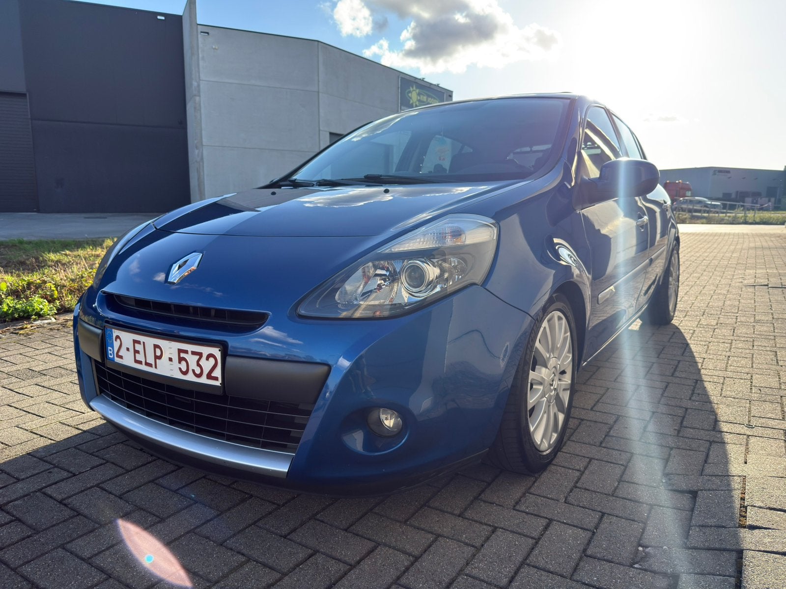 Renault Clio 1.2 TCe Dynamic, Achat, Carnet d'entretien, Particulier, Clio