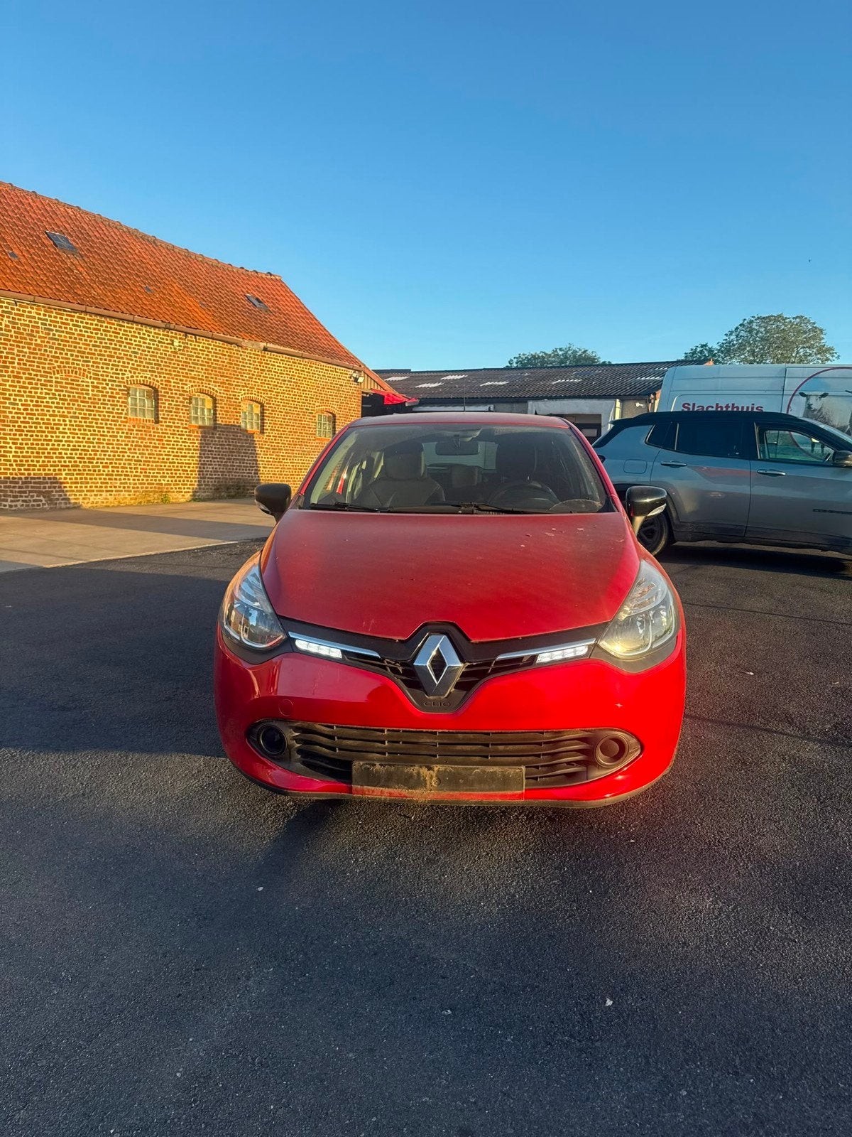 Clio 4, Autos, Achat, Boîte manuelle, 5 portes, Particulier