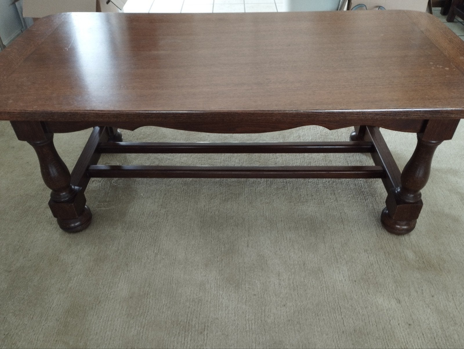 Salontafel in donkere eik., Huis en Inrichting, Tafels | Salontafels, Ophalen