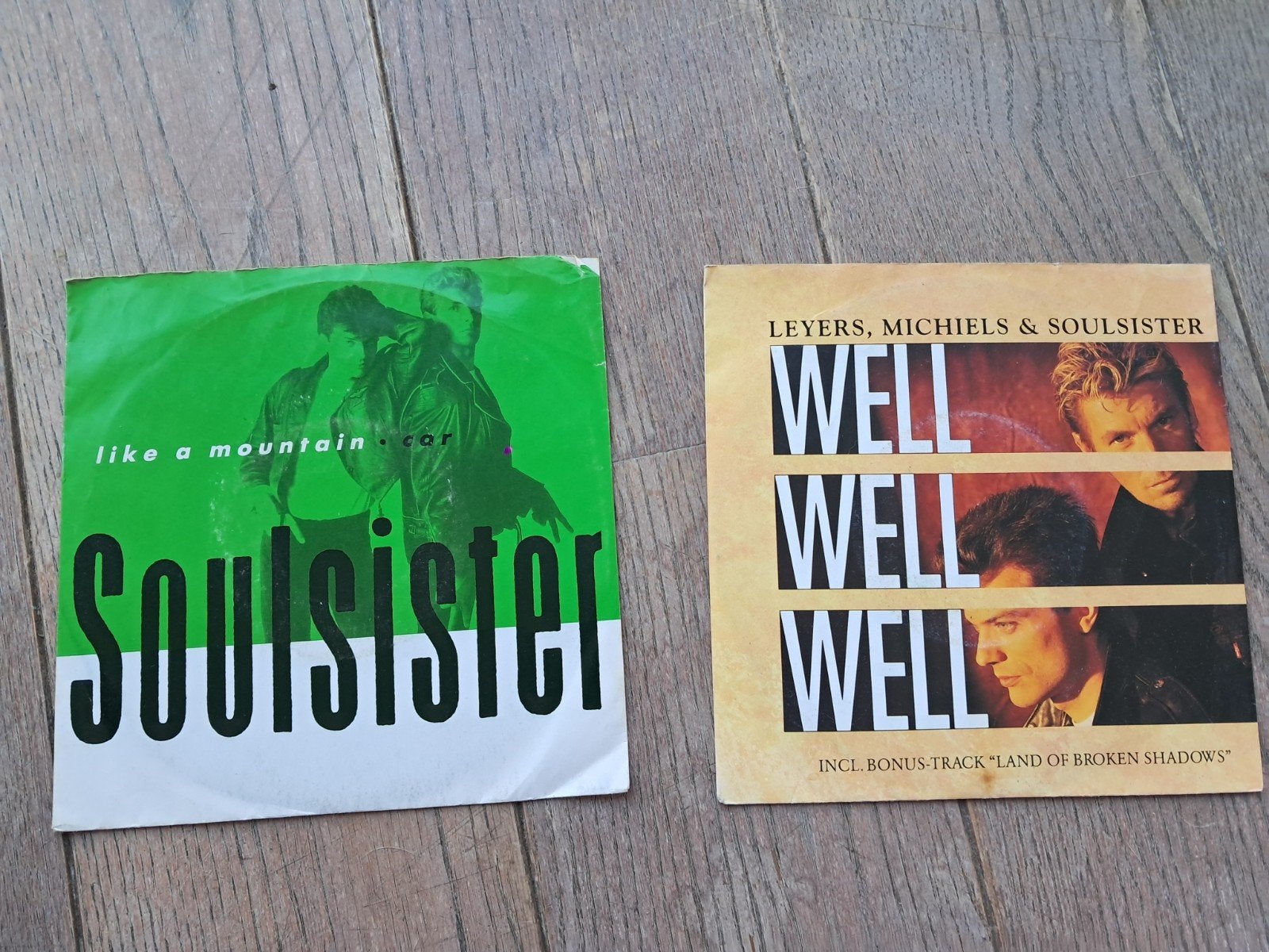 2 singles Soulsister, Ophalen of Verzenden
