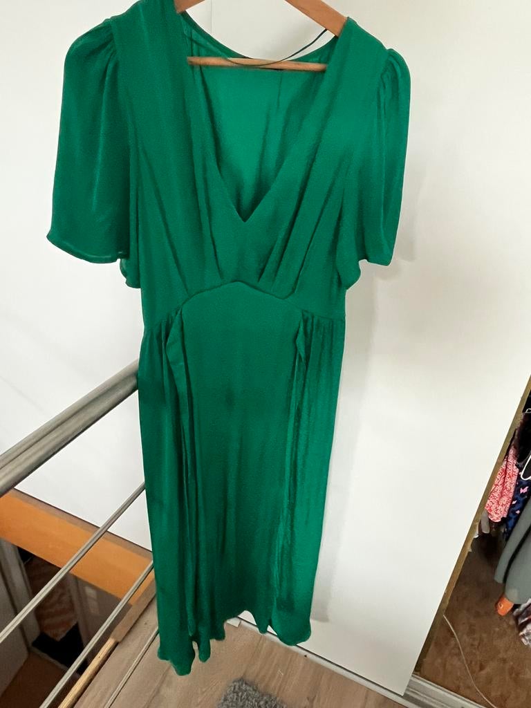Jurk Oysho S/M met riem, Kleding | Dames, Ophalen of Verzenden, Zo goed als nieuw