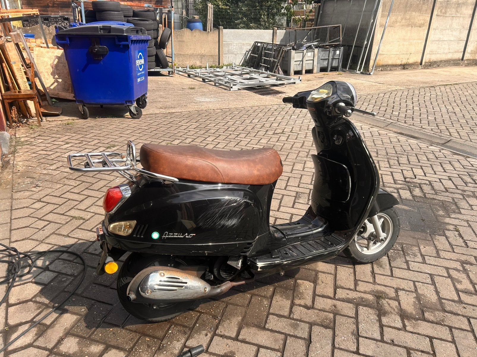 Neco azzuro b-klasse, Fietsen en Brommers, Scooters | Overige merken, Ophalen, Gebruikt, Klasse B (45 km/u), Benzine