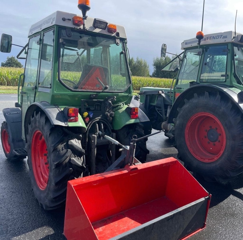 NIEUW transportbakje laadbak tractor, Zakelijke goederen, Landbouw | Tractoren, Ophalen