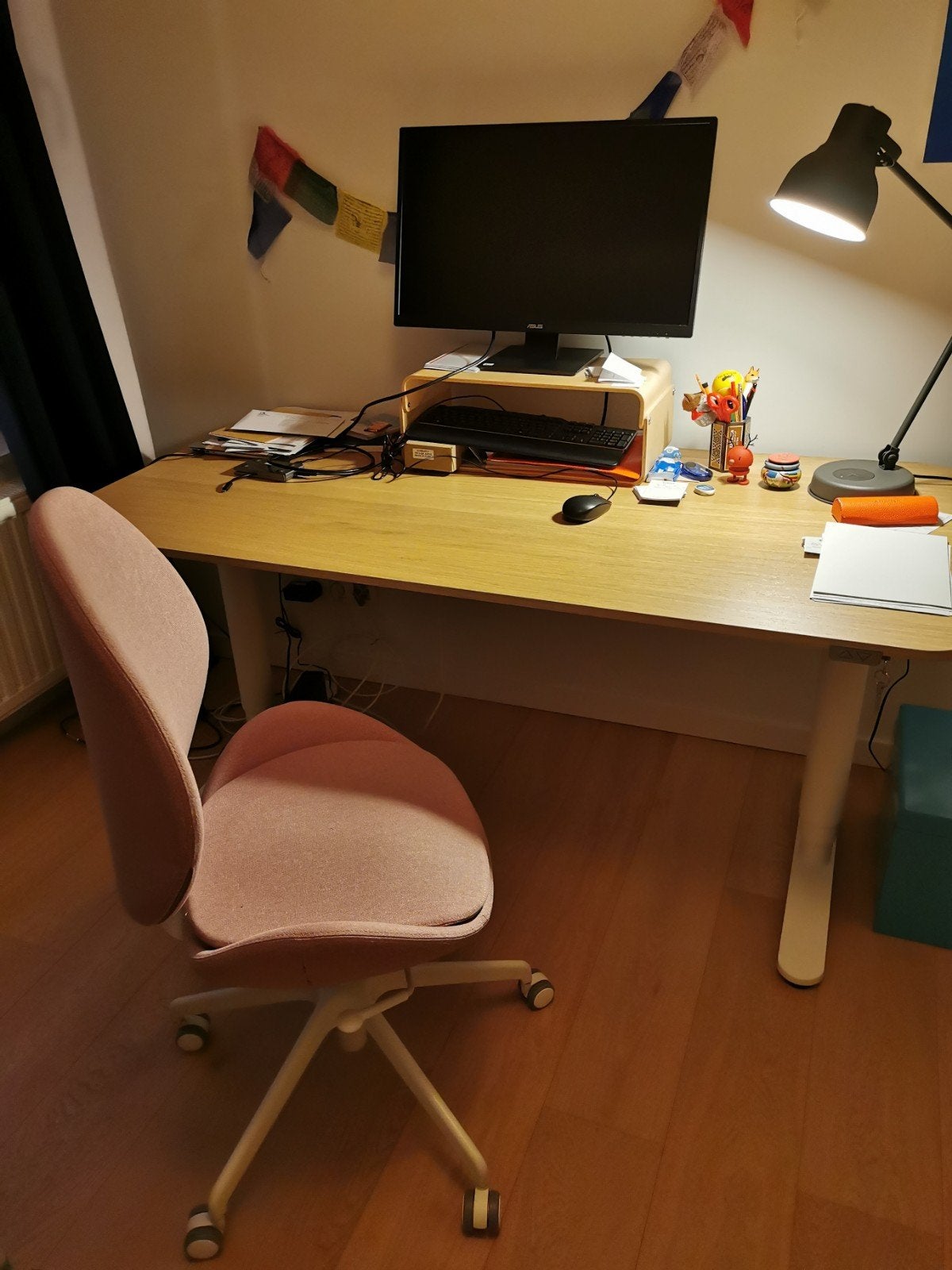Bureau électrique Ikea, comme neuf, Enlèvement, Électrique, IKEA