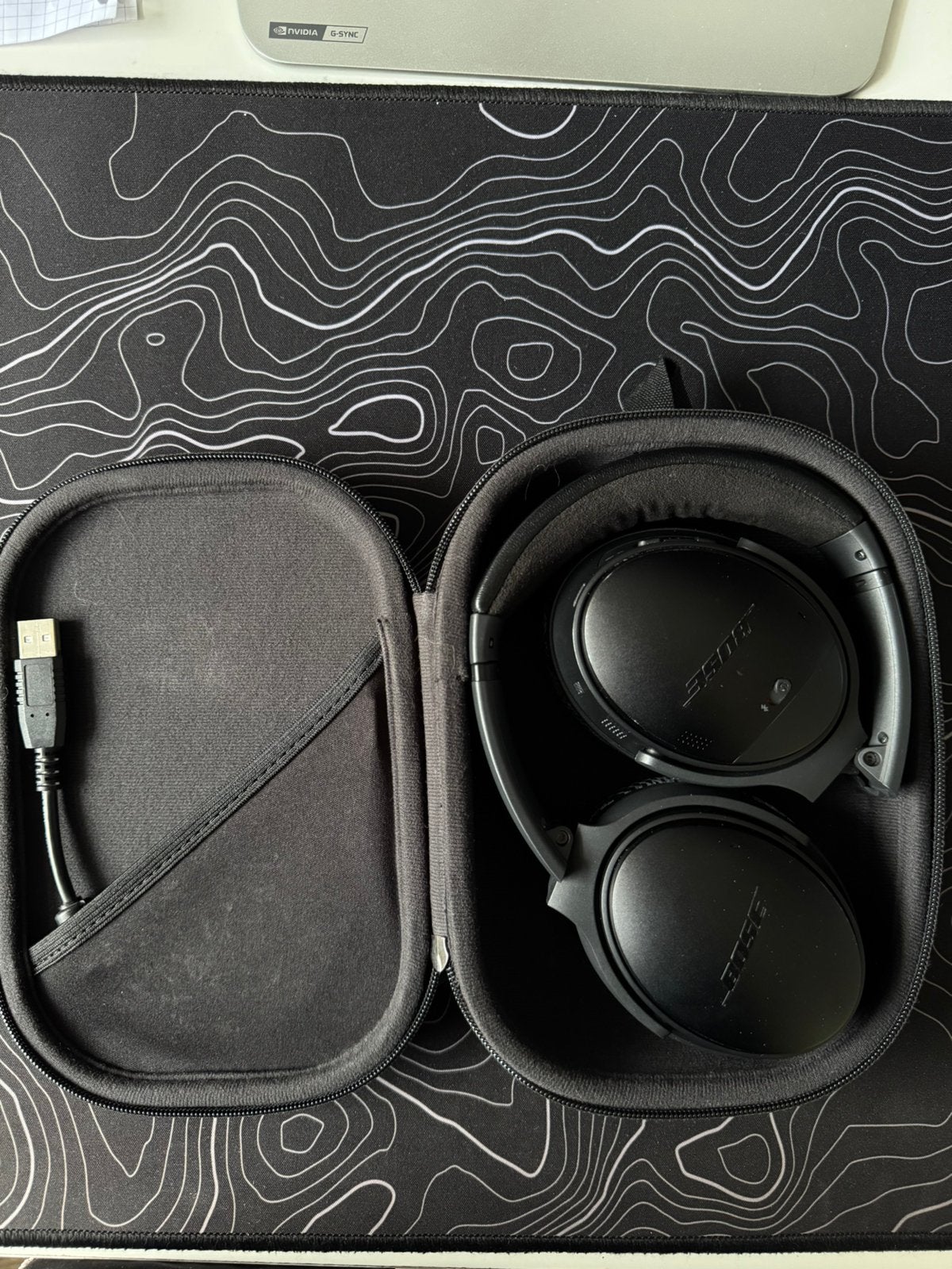 Bose Quitecomfort 35, Ophalen of Verzenden, Zo goed als nieuw, Over-ear, Zwart