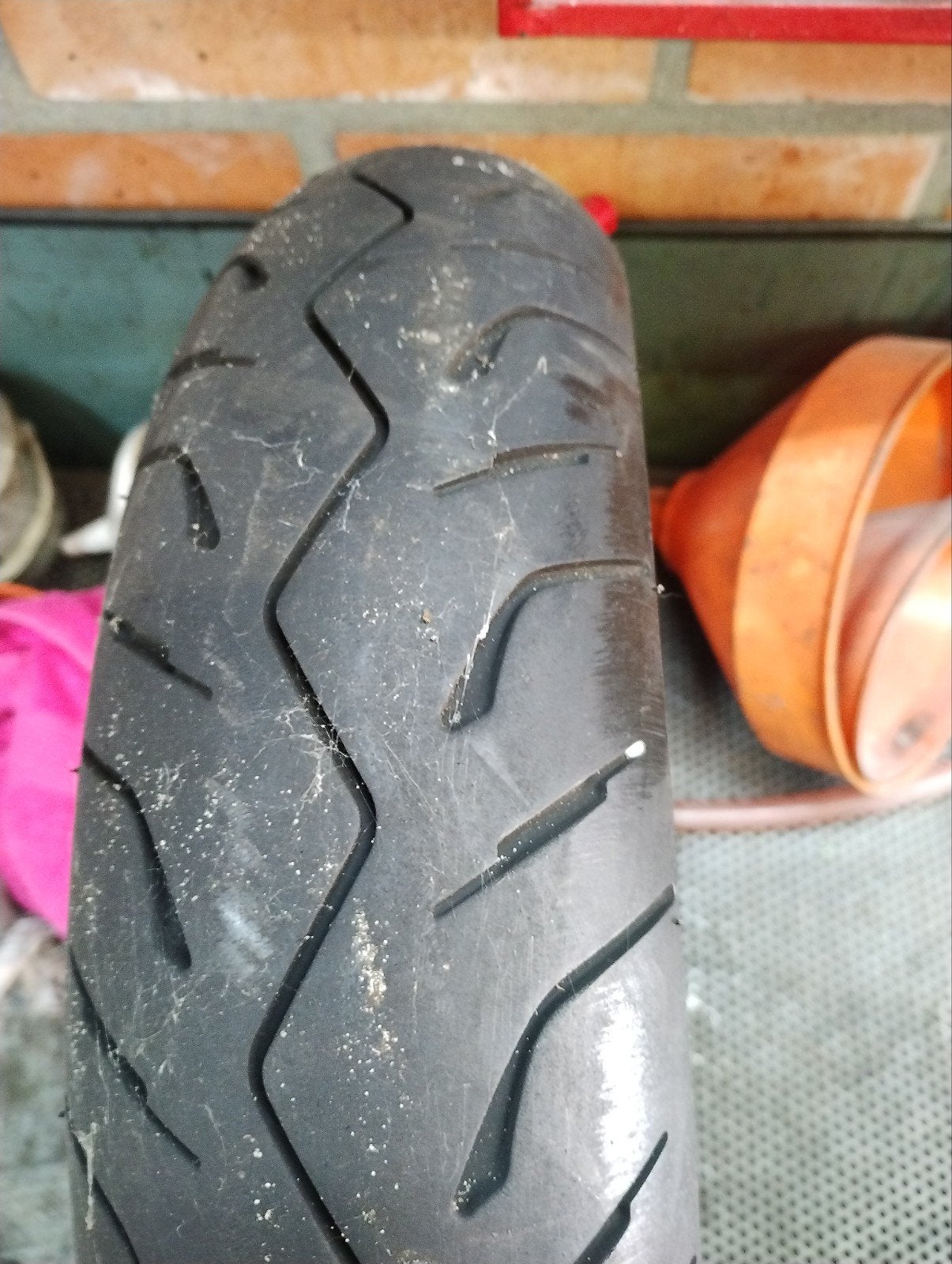 Pneu de scooter 110/90-13 Bridgestone, Vélos & Vélomoteurs, Enlèvement ou Envoi