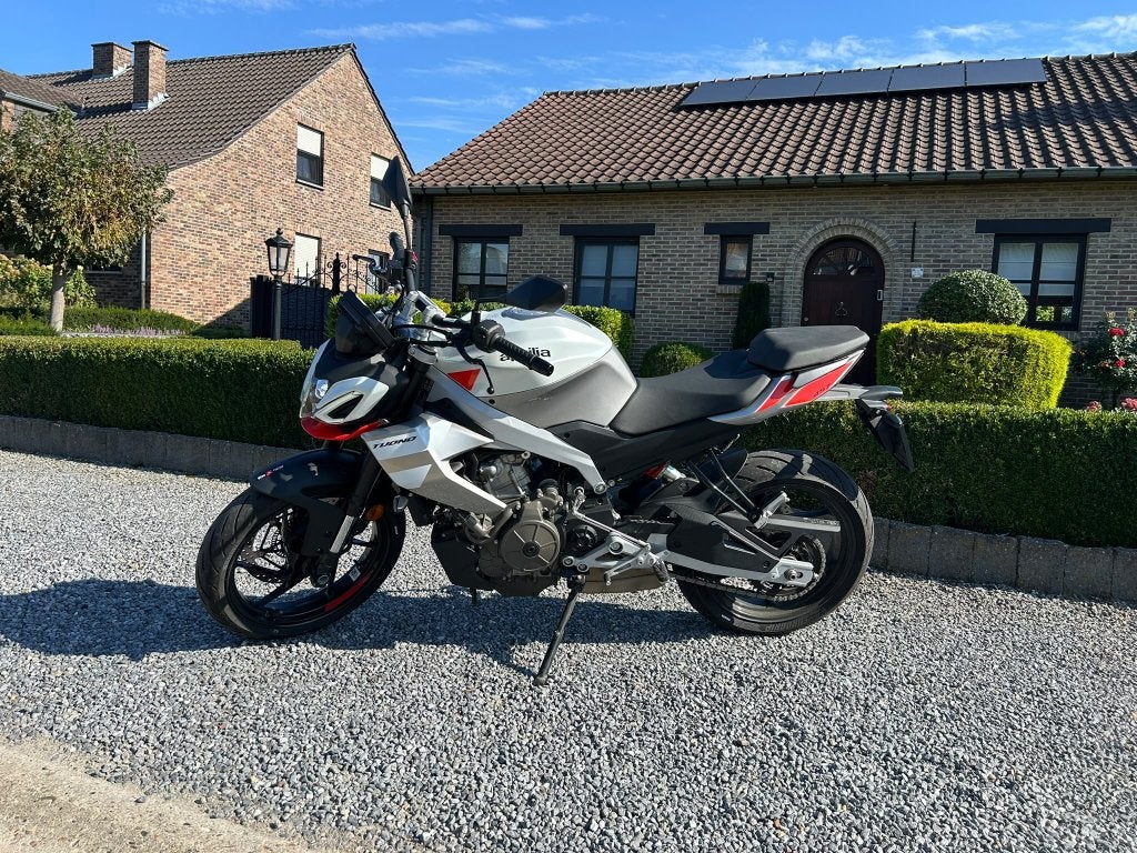 Aprilia Tuono 457, Motoren, 2 cilinders, Occasion, Bedrijf, Overig