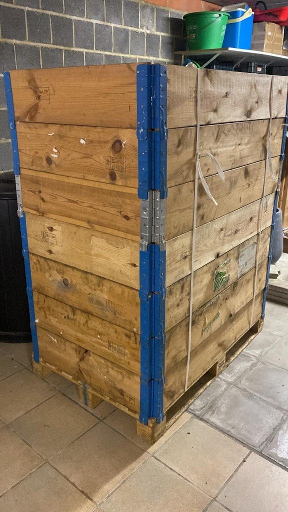 Caisse de transport en bois — 7 colliers à palettes 120x80, Enlèvement
