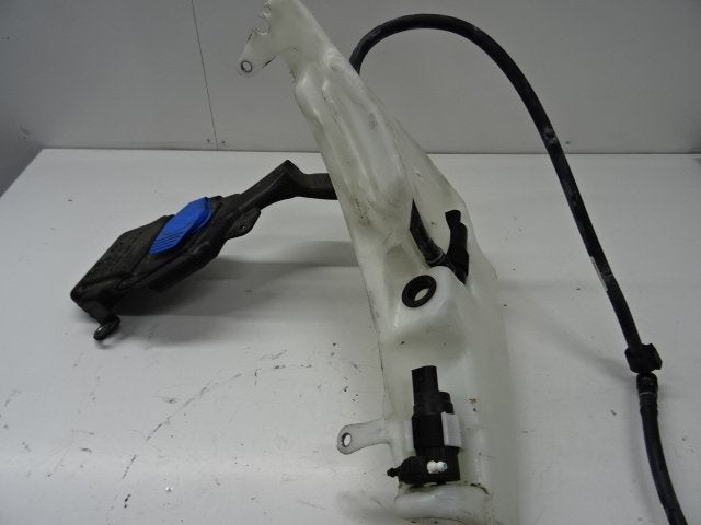 LAVE-GLACE RESERVOIR AVANT Audi A4 Avant (B8) (8T0955453C), Auto-Union-Straße  1,
85057  Ingolstadt, DE, Info@audi.de, Audi, Utilisé