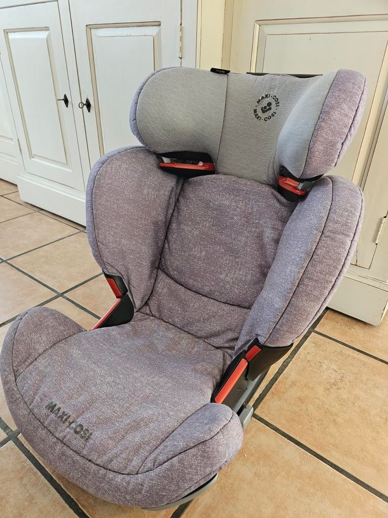 Maxi-Cosi RodiFix AirProtect groep 2-3 incl beschermhoes, Ophalen, Zo goed als nieuw, Maxi-Cosi, Verstelbare rugleuning
