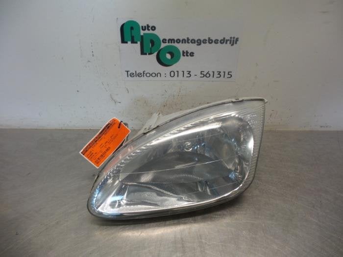 Phare gauche d'un Hyundai Lantra (Lantra 99-), Autos : Pièces & Accessoires, -, Utilisé, Hyundai, -