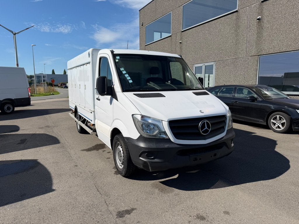Mercedes Sprinter 313 (Numéro de stock 18290), Euro 5, Achat, Entreprise, 2 places