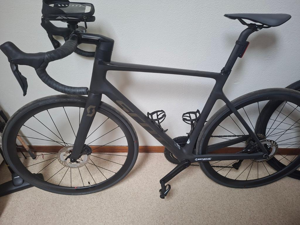 Velo scott addict rc 15 56cm black, Enlèvement, Carbone