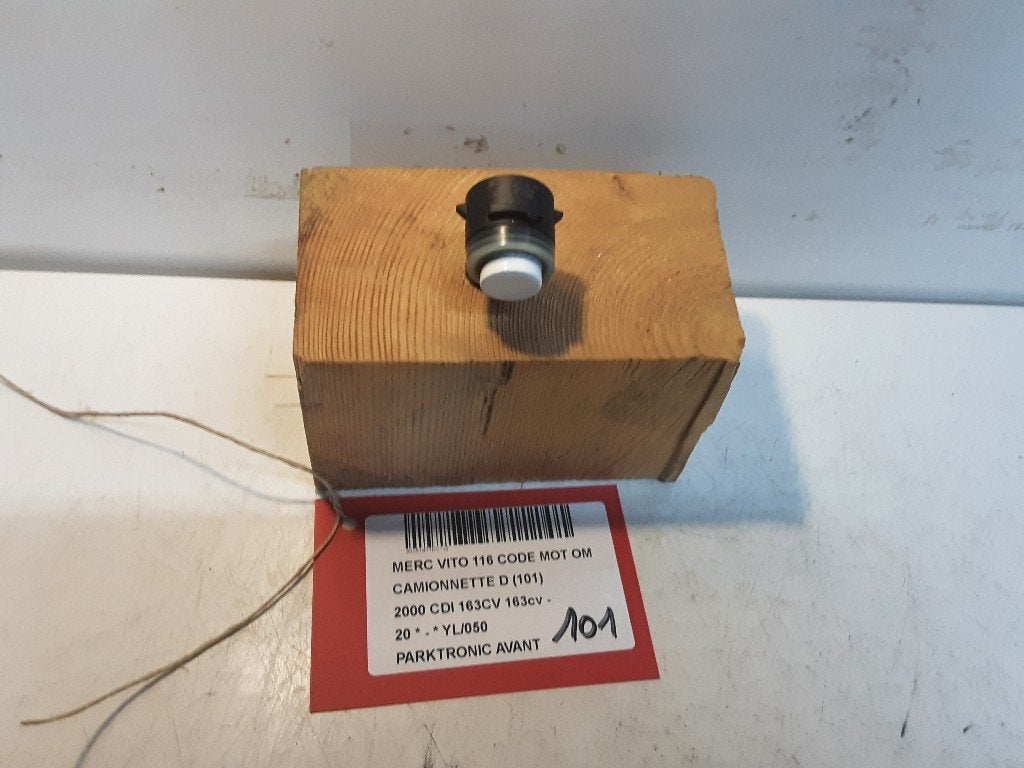 PARKEERSENSOR Mercedes-Benz Vito (447.6) (A0009055504), Gebruikt, Mercedes-Benz, Mevr. I. Hauben, Rue de l'Espoir 34 34
4030  GRIVEGNÉE, BE