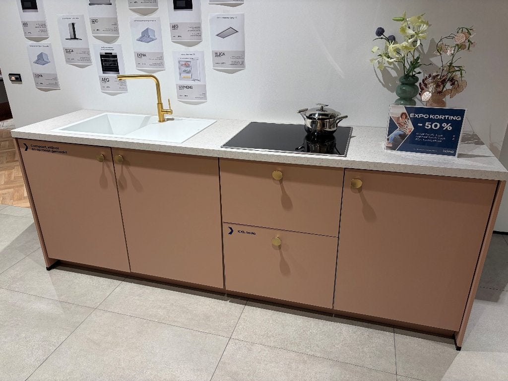 KEUKENBLOK, Huis en Inrichting, Ophalen, Nieuw
