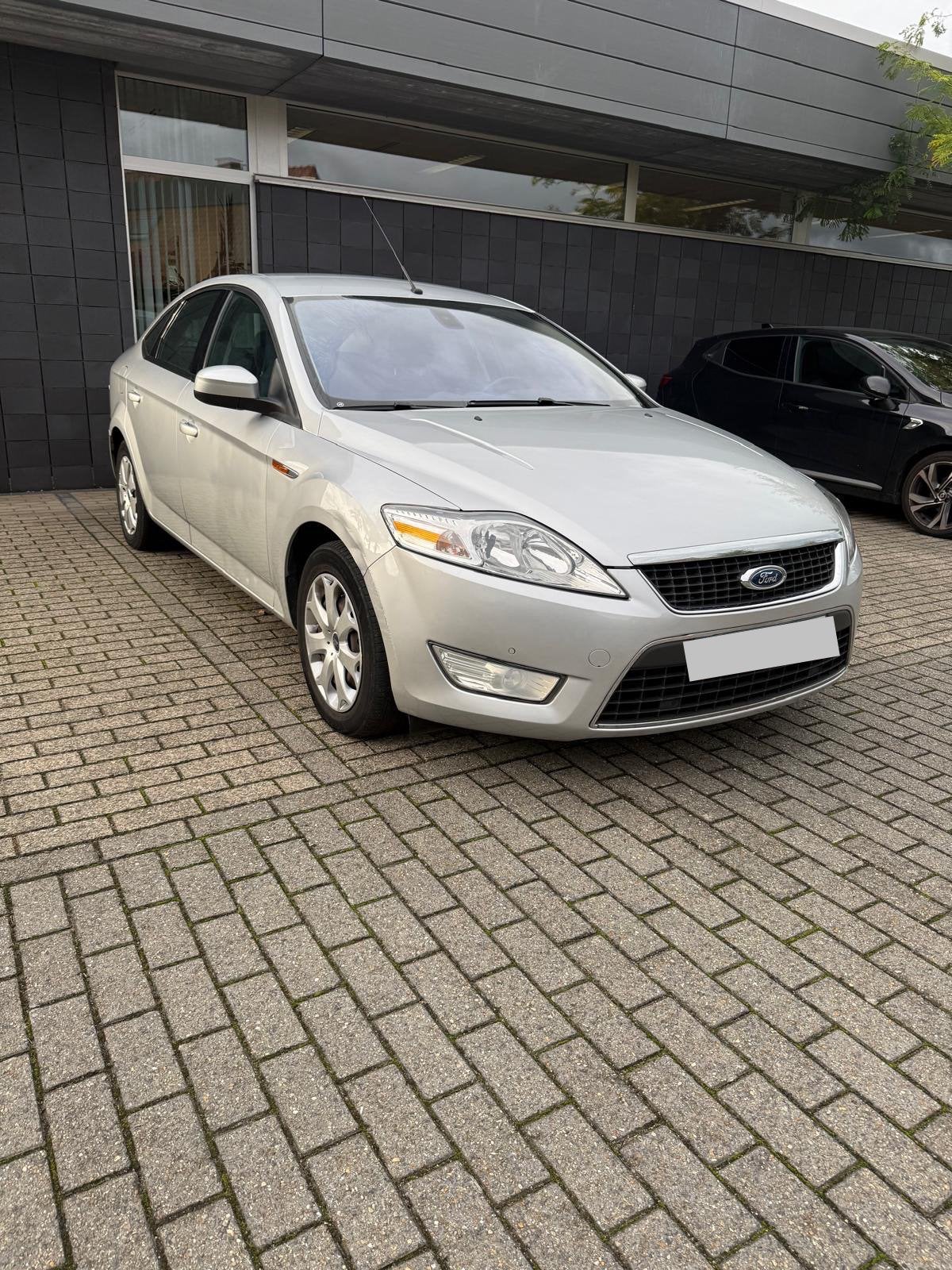 FORD MONDEO 1.8 tdci, Autos, Achat, Mondeo, Boîte manuelle, Entretenue par le concessionnaire