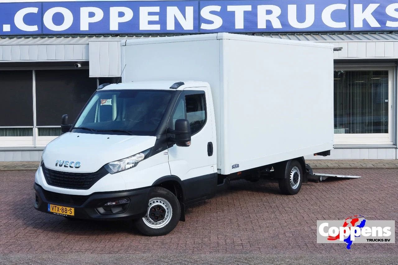 Iveco Daily 35S16 Bakwagen + Laadklep 750kg, Iveco, Wit, Bedrijf, ABS
