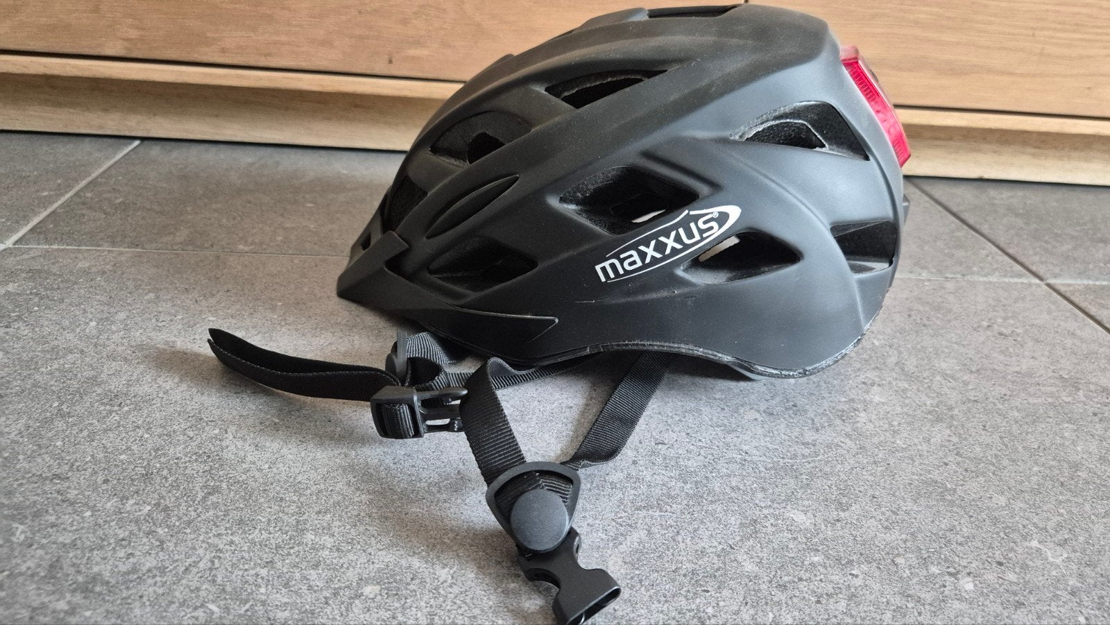 Maxxus fietshelm, Nieuw, Maxxus, Heer of Dame, Ophalen