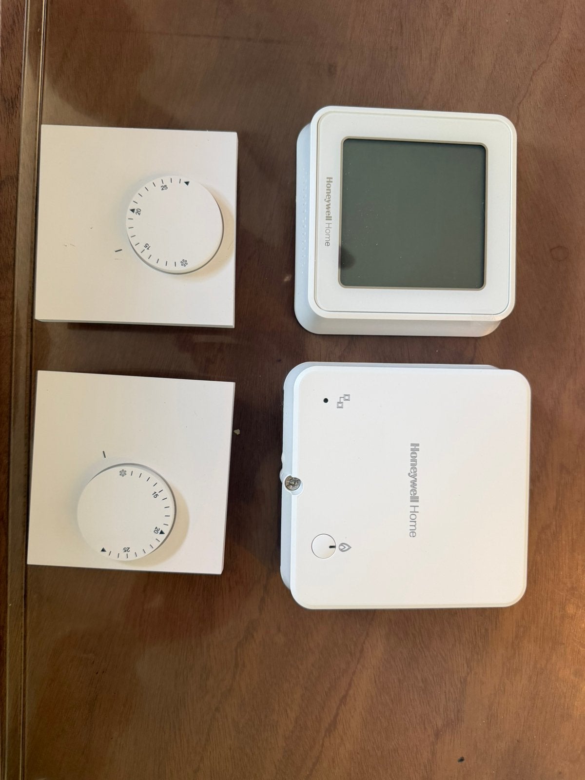 Honeywell lyric T6 slimme thermostaat, Ophalen, Slimme thermostaat, Zo goed als nieuw