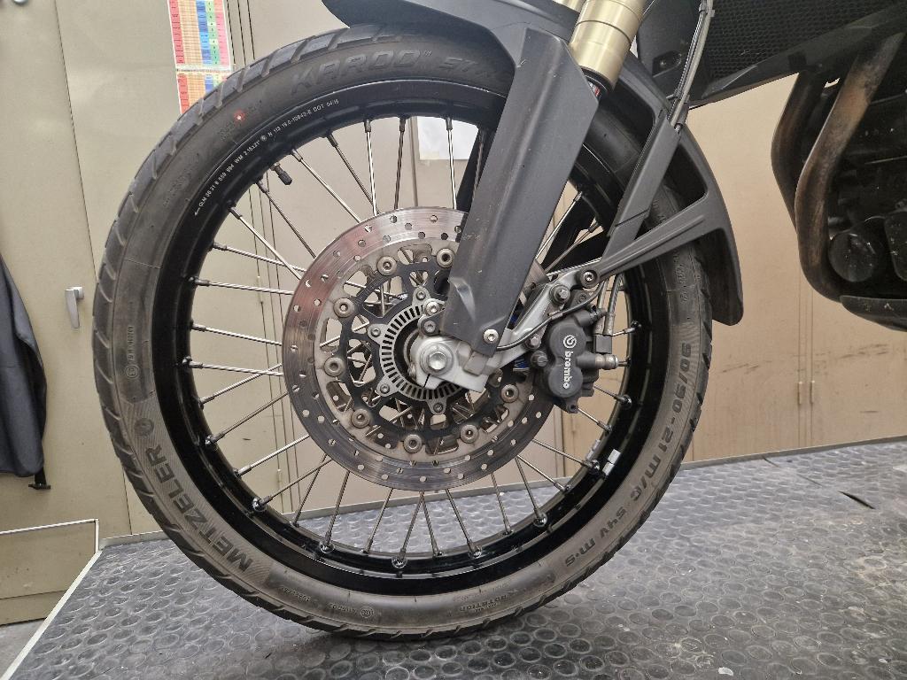 Velgen met Banden BMW F800 GS 2008/2018, Motoren, Ophalen, Gebruikt