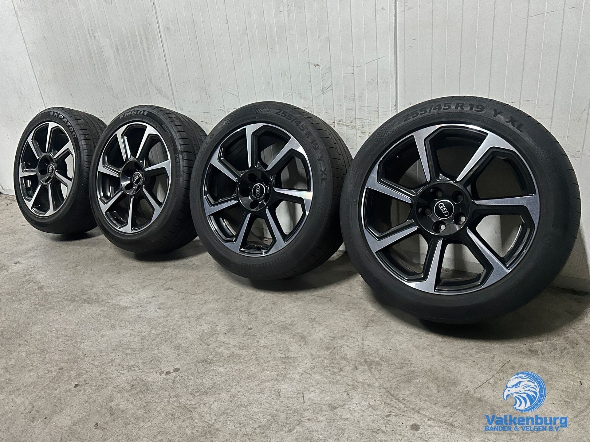6-7mm! Originele Audi Q3 SQ3 F3 83A Audi Sport 19 inch zwart, Pneus et Jantes, 255 mm, Véhicule de tourisme, Pneus été