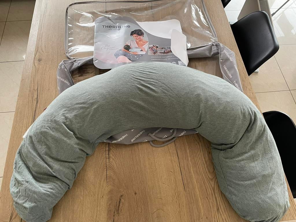 Theraline voedings- en zwangerschapskussen, Enlèvement, Utilisé, Coussin d'allaitement