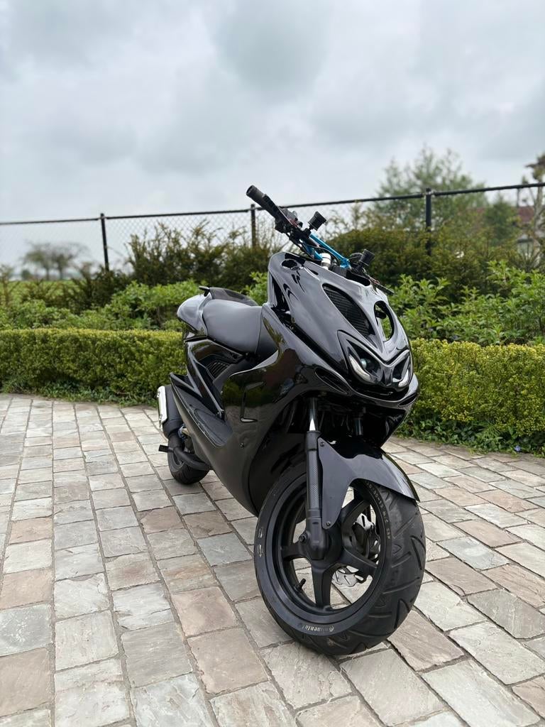 Yamaha Aerox B-klasse, Fietsen en Brommers, Ophalen, Aerox, 49 cc, Klasse B (45 km/u)