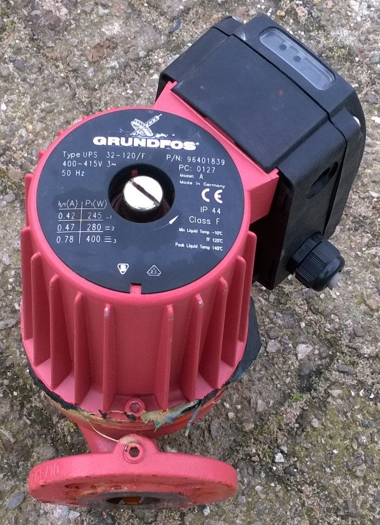 Circulatiepomp Grundfos UPS 32-120/F, Ophalen of Verzenden, Gebruikt