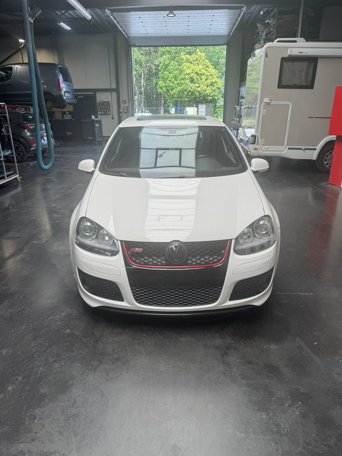 Golf 5 GTI Edition 30, Autos, Volkswagen, Particulier, Golf, Essence, Euro 4, 3 portes, Boîte manuelle, Blanc, Traction avant