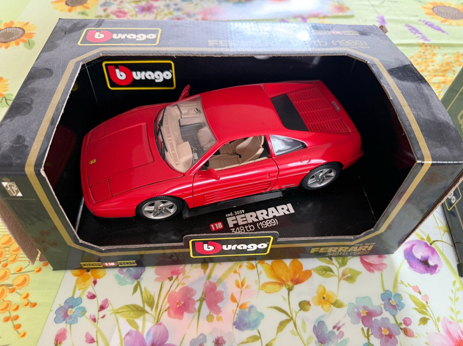 Burago Ferrari 348tb 1989 (zoldervondst), Ophalen, Zo goed als nieuw, Burago
