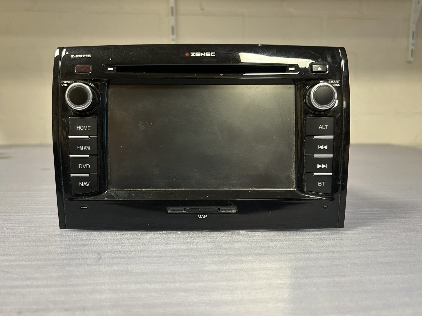 Zenec Z-E3715 Multimediasysteem, Autos : Divers, Navigation de voiture, -, Utilisé, -, -