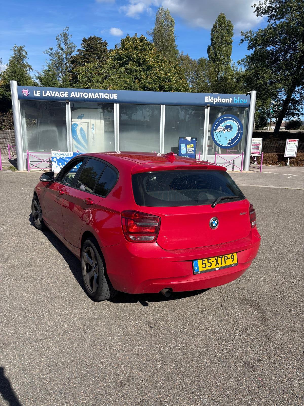 Bmw 114 i, Autos, Rouge, Euro 5, Achat, Boîte manuelle