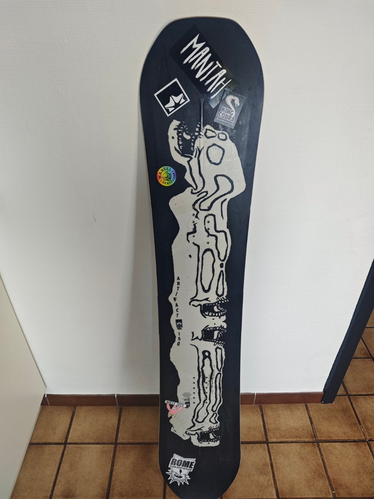 rome artifact + nitro bindingen, Ophalen, Board