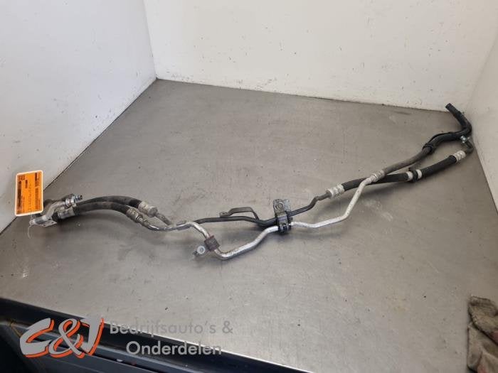Conduit direction assistée d'un Peugeot Expert, -, 3 mois de garantie, Utilisé, -