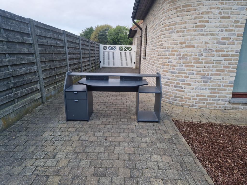 Gratis gamebureau, Ophalen