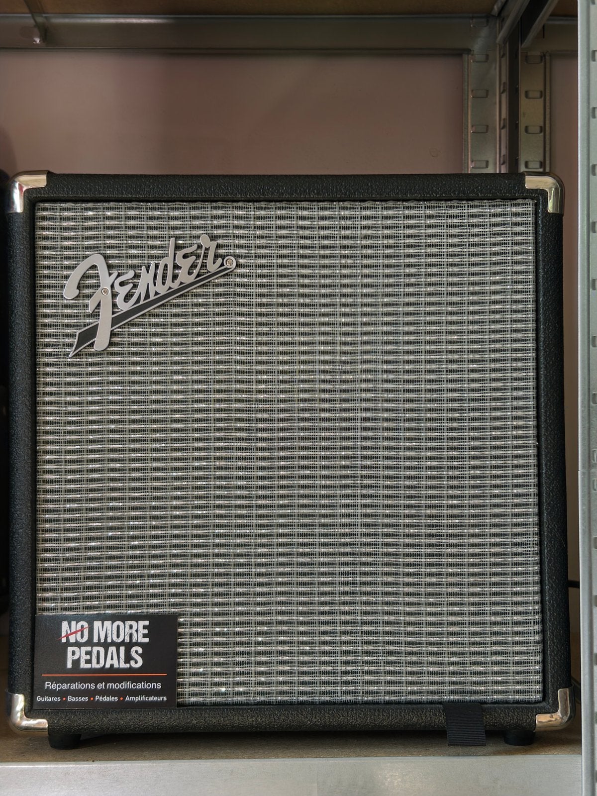 Fender Rumble 15w, Musique & Instruments, Effets, Enlèvement ou Envoi, Comme neuf, Fender, Made in Indonesia