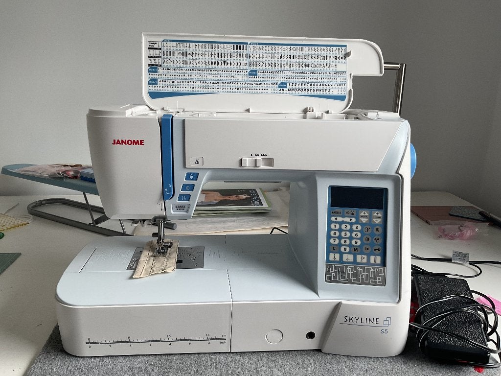 Janome Skyline S5 naaimachine, Ophalen, Gebruikt, Naaimachine, Janome