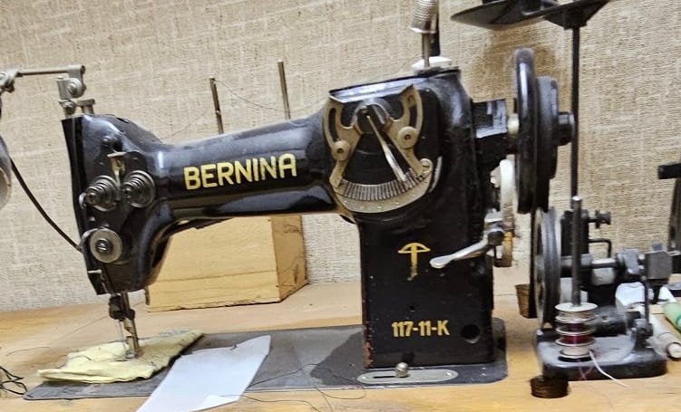 Machine à coudre Bernina, Antiquités & Art, Enlèvement