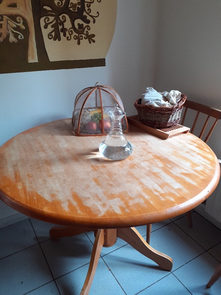 table ronde, 100 à 150 cm, Quatre personnes, Rond, 100 à 150 cm