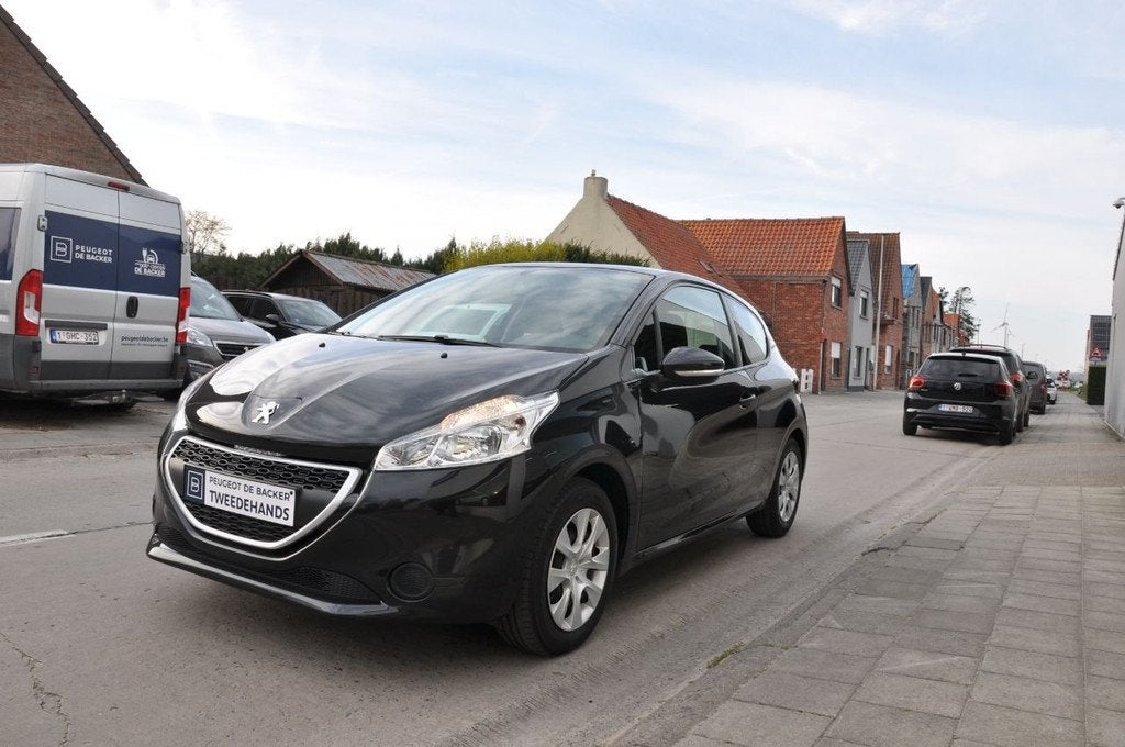 Peugeot 208 208 (année de construction 2012), Euro 5, Achat, 82 ch, Boîte manuelle