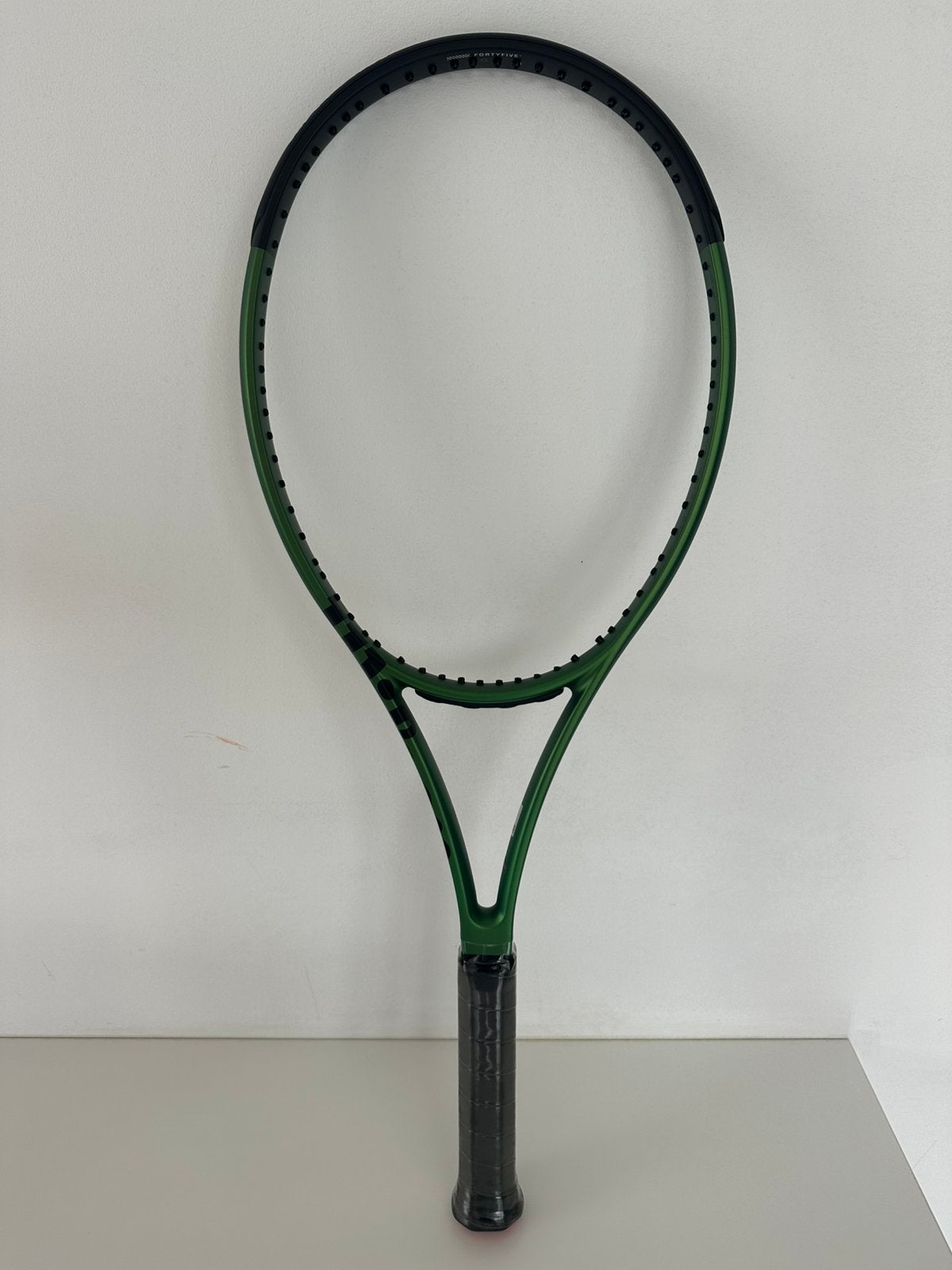 Wilson Blade 101L V8 tennisracket, nieuw, ongebruikt, Sport en Fitness, Tennis, Ophalen, Nieuw, Wilson, Racket