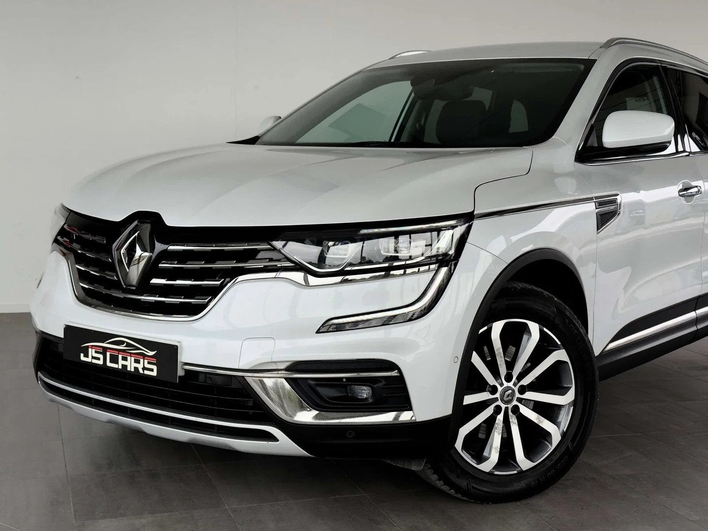 Renault Koleos 1.7 DCi Intens 1ERPRO-COCKPIT-CARPLAY-CAMERA-, Autos, Noir, 5 portes, Automatique, 1758 kg