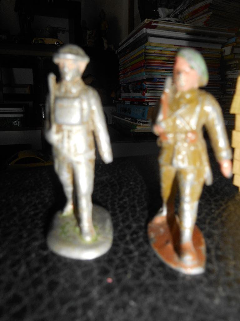 Lot de 2 soldat Anglais en plomb, Ophalen of Verzenden