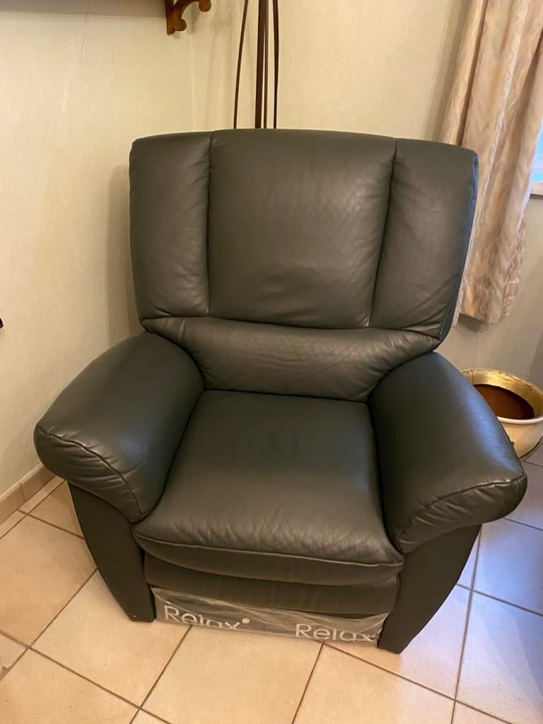 2 fauteils relax vert 85 largeur/90 profondeur/1m hauteur, Maison & Meubles, 100 à 125 cm, Comme neuf, Enlèvement, Classique