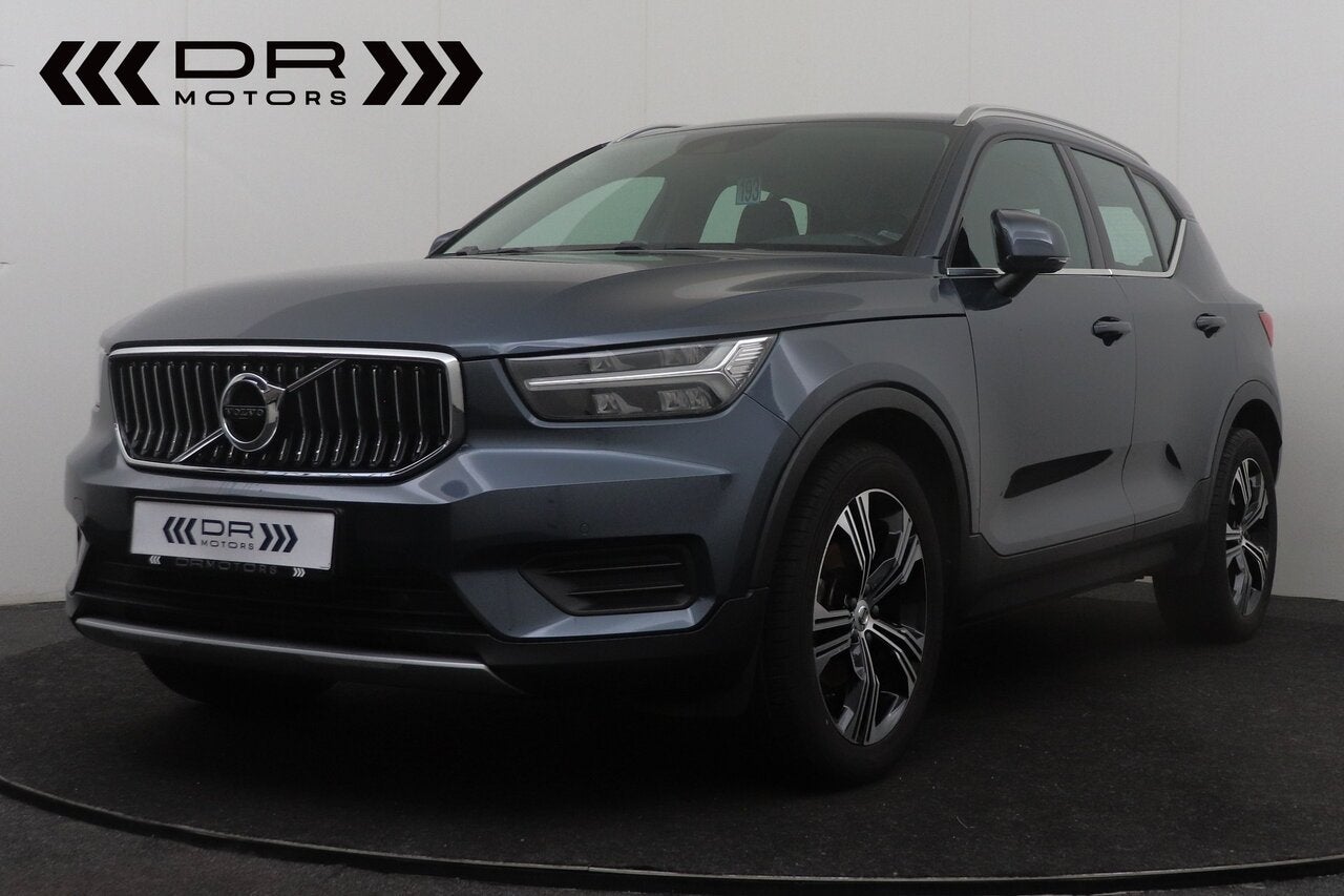 Volvo XC 40 T3 - COMFORT LEDER ZETELS - VERWARMDE ZETELS -, 0 kg, 120 kW, 5 deurs, 0 kg