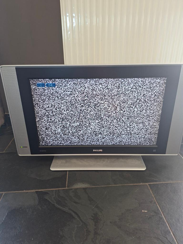 Philips tv flatTV serie werkt perfect met afstandsbediening, Audio, Tv en Foto, Overige Audio, Tv en Foto, Ophalen, Zo goed als nieuw