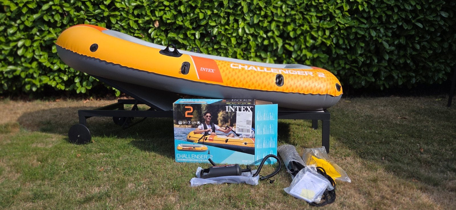 Intex Challenger 2 - als nieuw - met pomp, peddels incl, Watersport en Boten, Rubberboten, Ophalen of Verzenden, Zo goed als nieuw