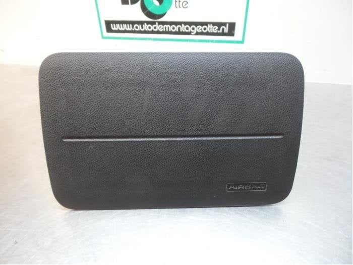 Airbag droite (tableau de bord) d'un Ford Fiesta (Fiesta 02-, -, 3 mois de garantie, -, -