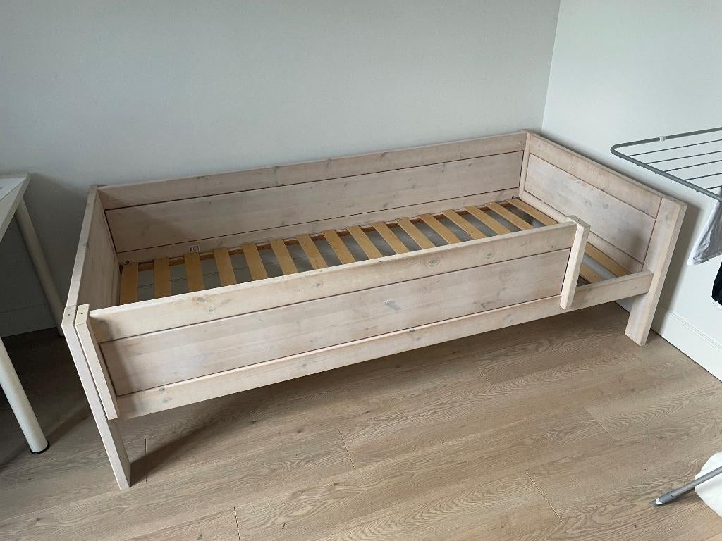 bed, Huis en Inrichting, Ophalen, 100 cm, 200 cm, Hout